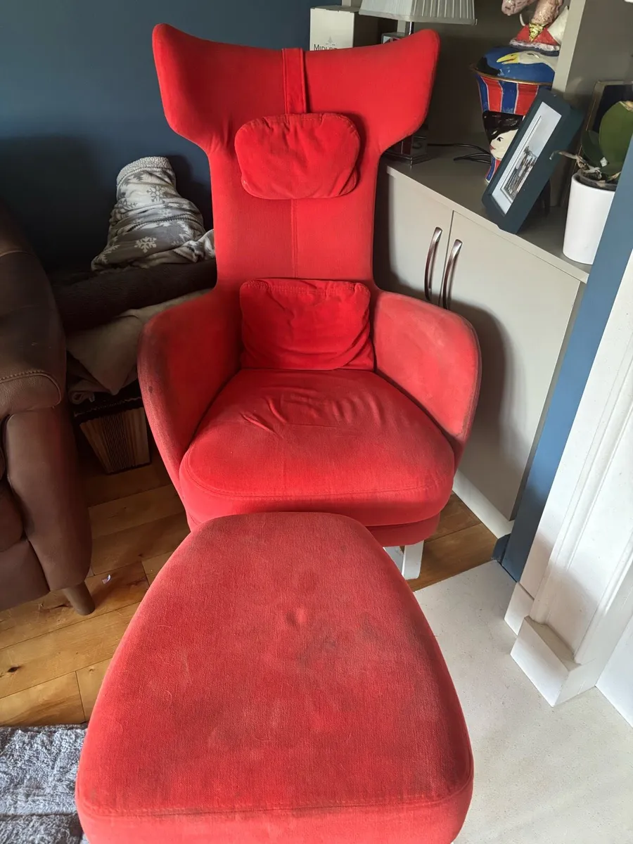 FAMA statement rocking chair with footstool, - Image 3