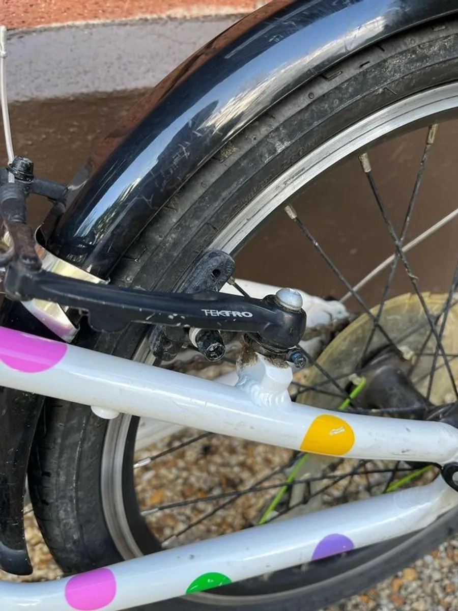 Frog 52 Kids Bike - Lightweight - Excellent Condition - Image 4