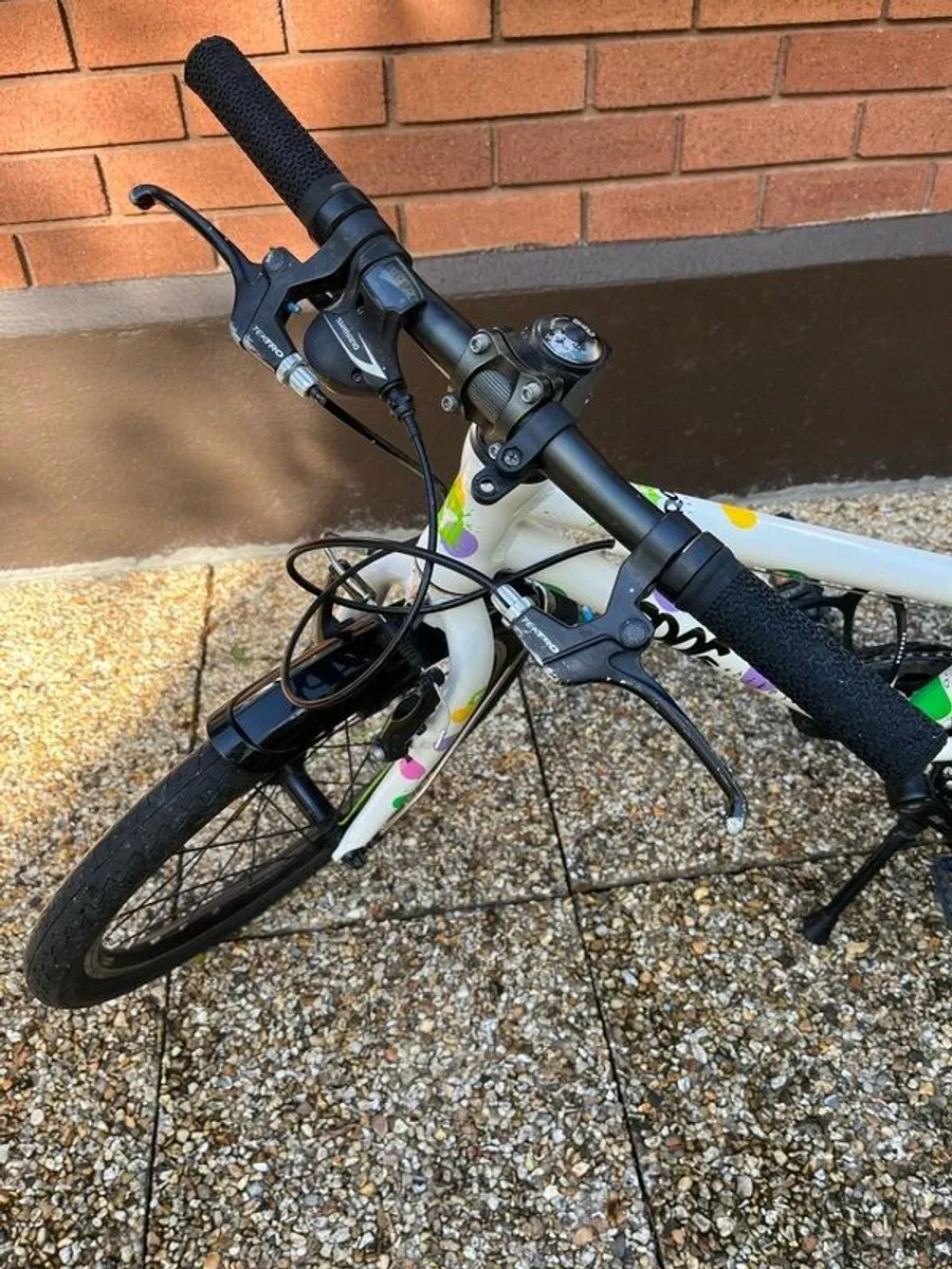 Frog 52 Kids Bike - Lightweight - Excellent Condition - Image 2