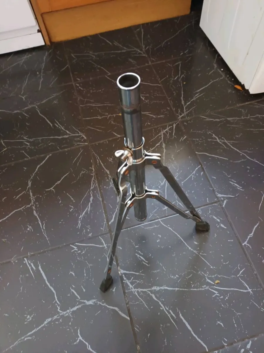 Chrome Tripod Stand - Image 2