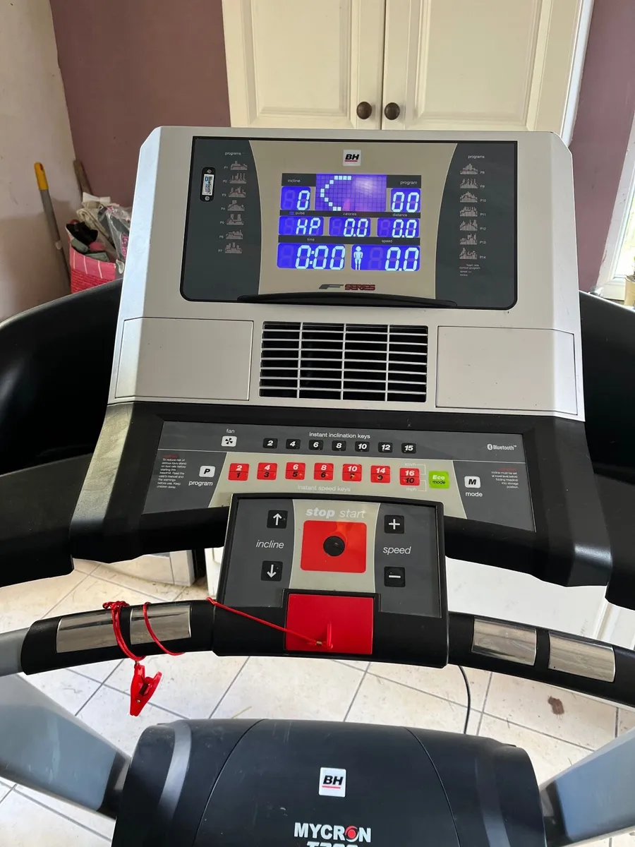 Treadmill - Image 1