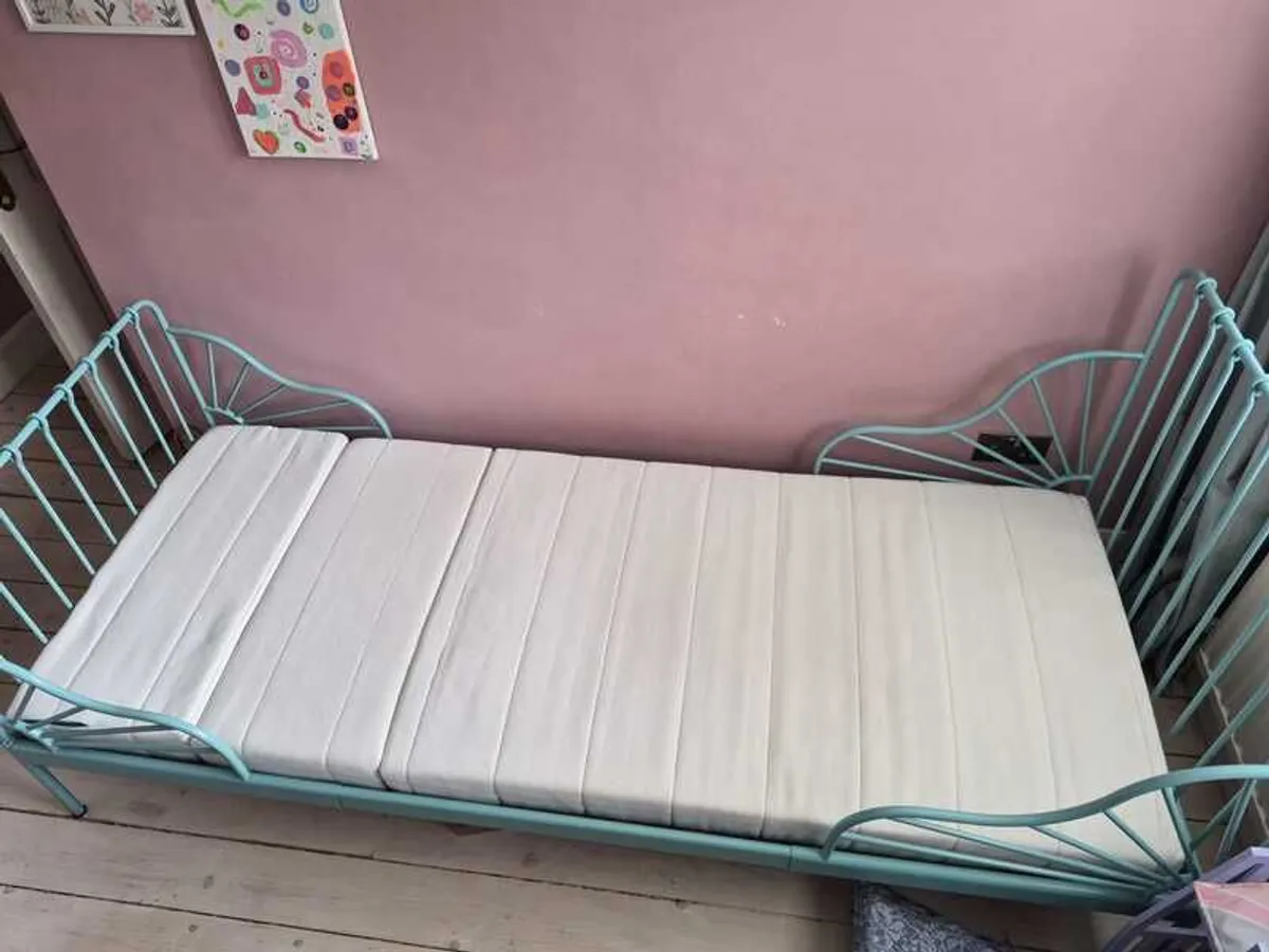 IKEA MINNEN Bed-child's bed - Image 2