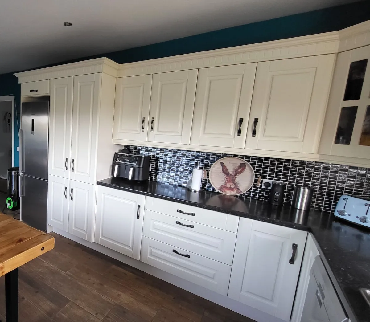 Kitchen cabinets etc - Image 1