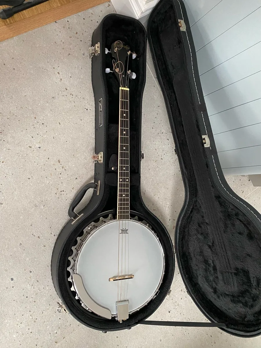 Banjo - Image 1