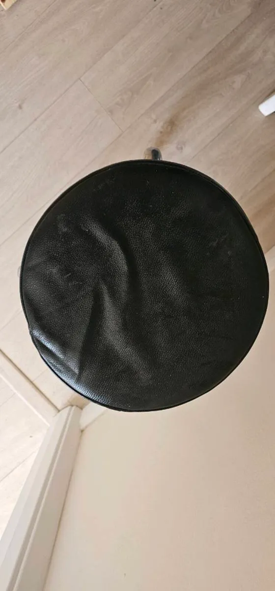 High stool - Image 2