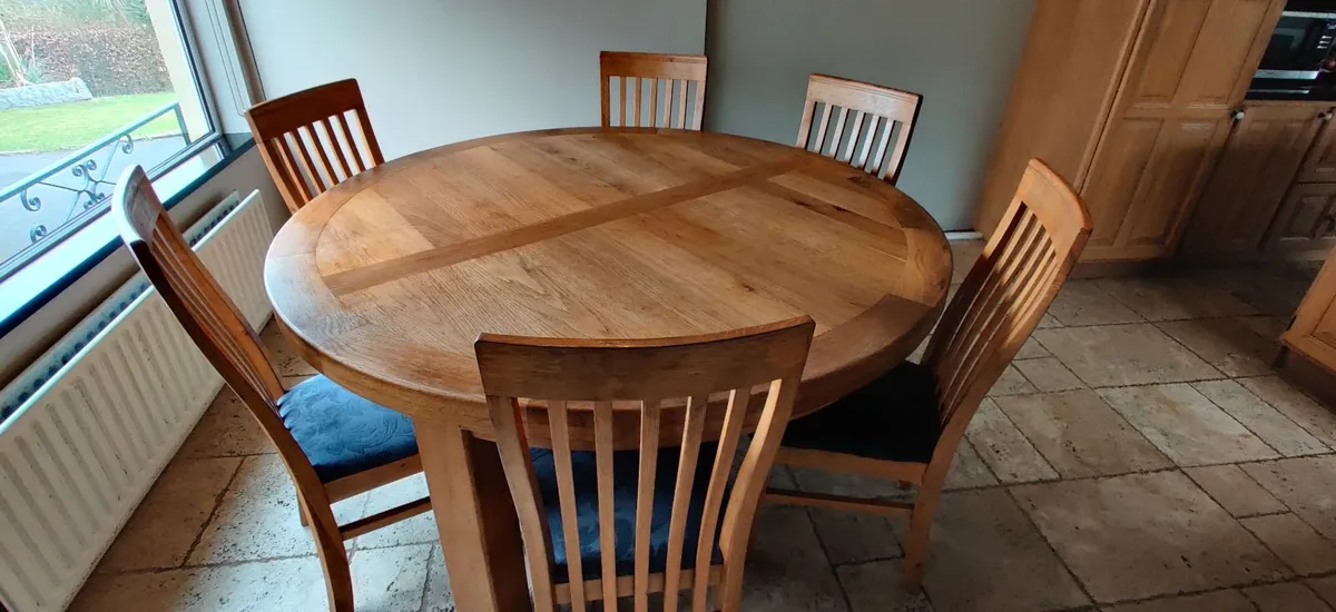Oak Dining Table and 6 Chairs - Image 2