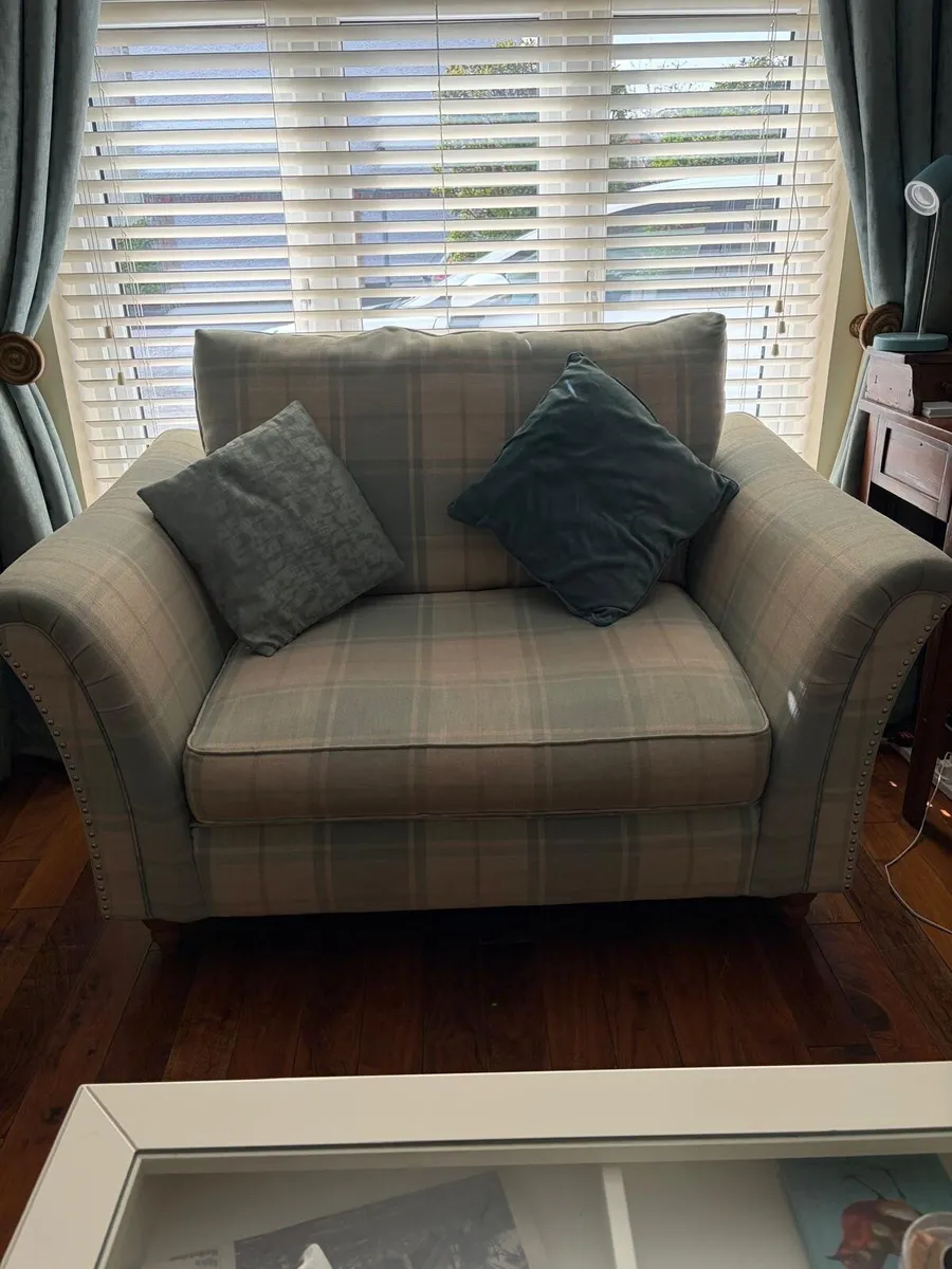 Small Sofa - Image 3