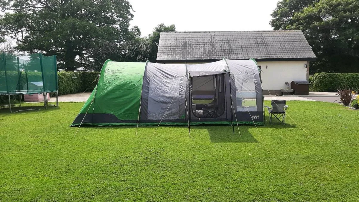 6 man Regatta Tent - Image 1