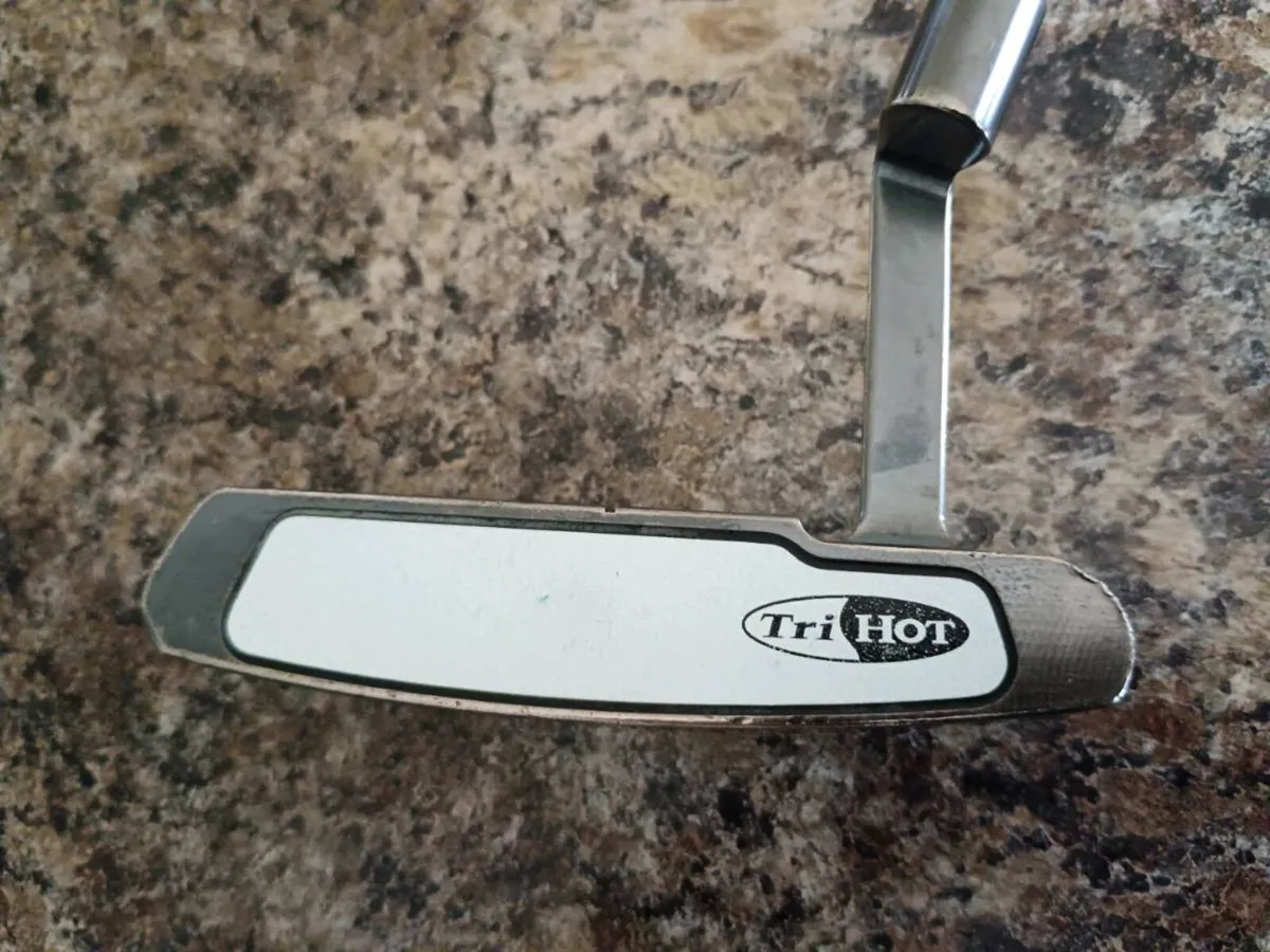 Odyssey Tri Hot Putter. - Image 2