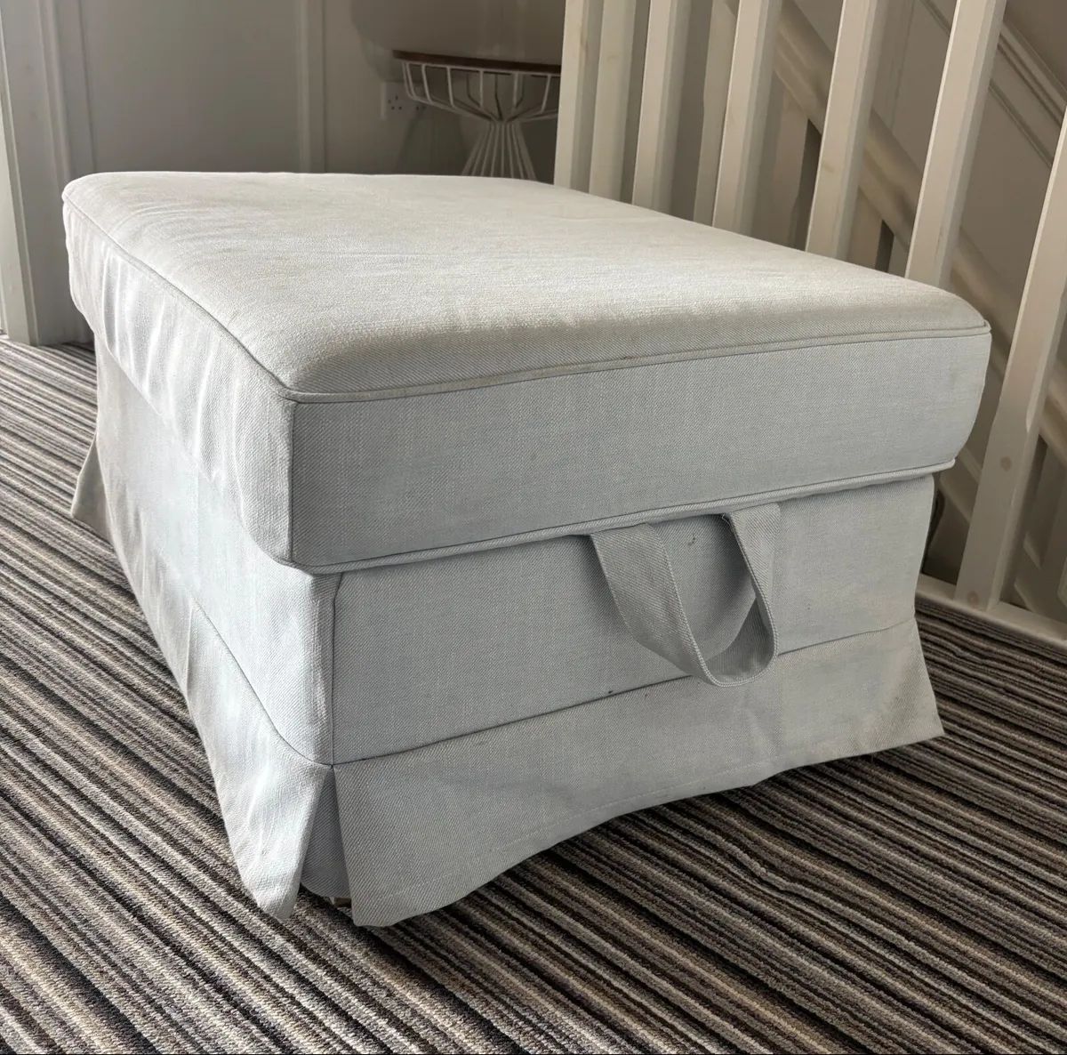 Footstool with storage - Image 1