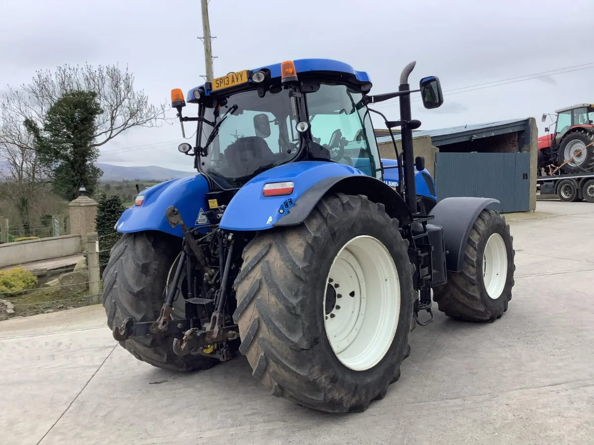 2013 NH T7.235 AC - Image 4