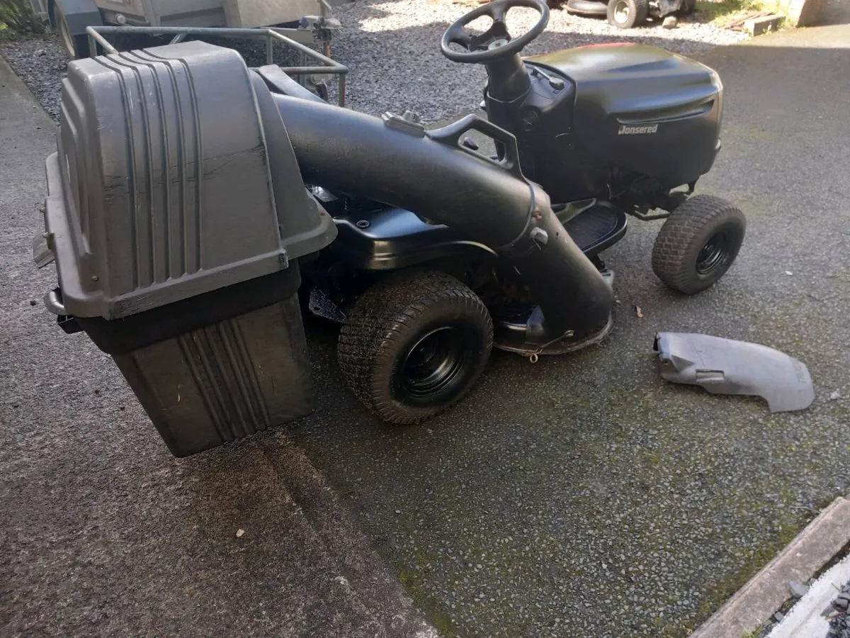 Ride on mower+trailer - Image 3