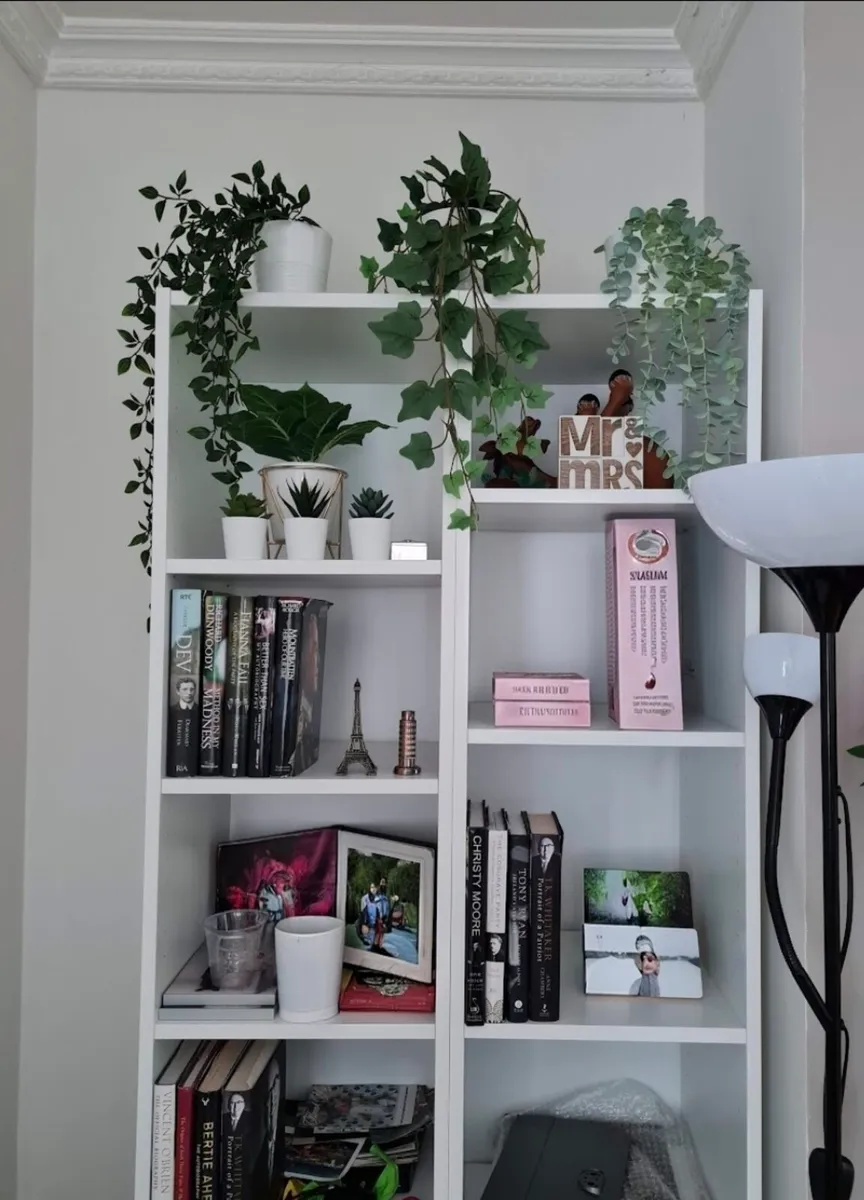 2x IKEA BILLY shelves– White – Adjustable Shelv - Image 3