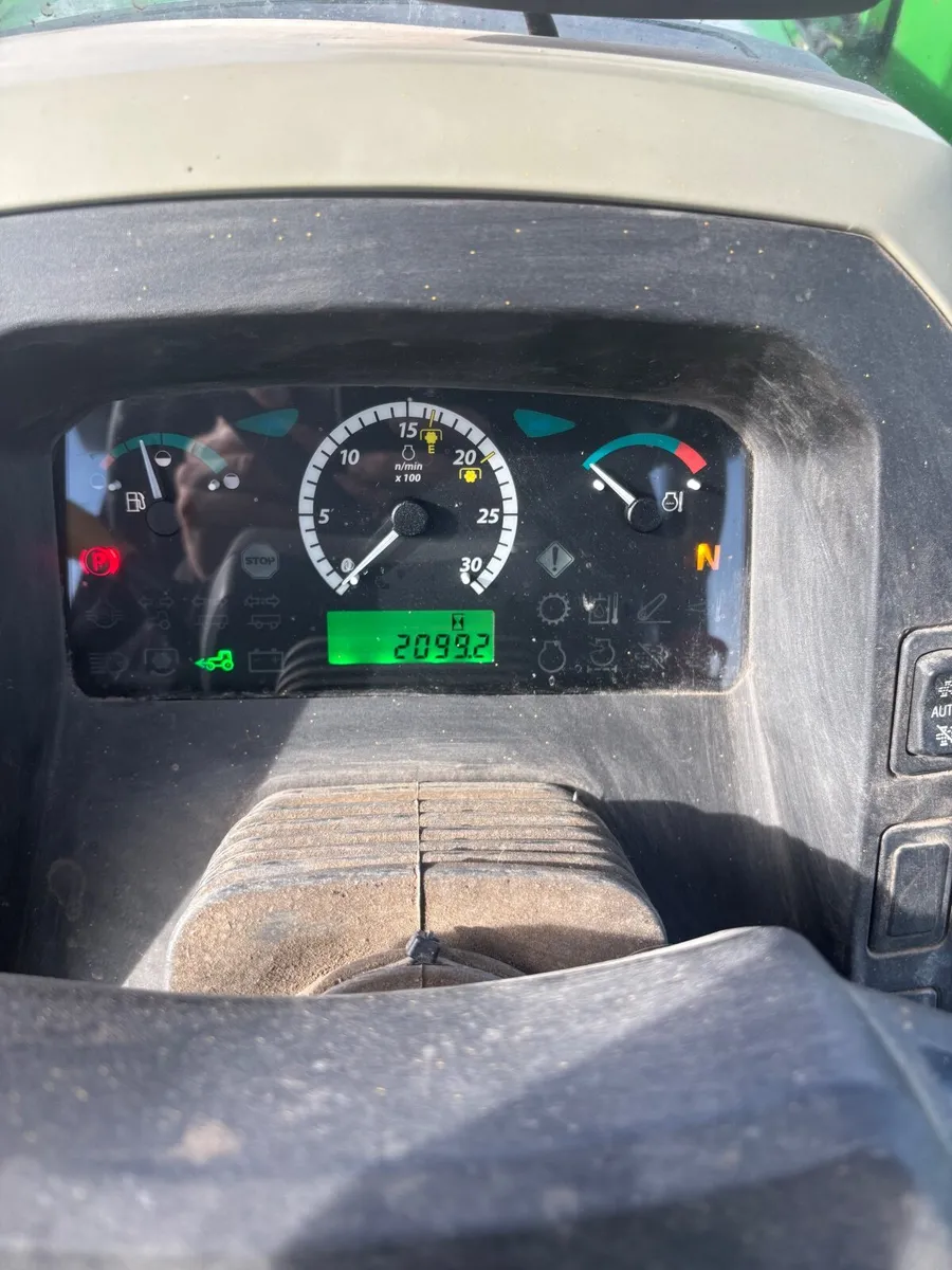 John Deere 5100m Series - Image 4