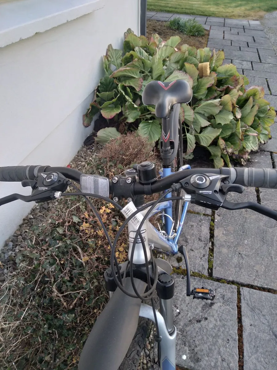 Bike Brand New Carrerra Crossfire 2 ladys Hybrid - Image 4