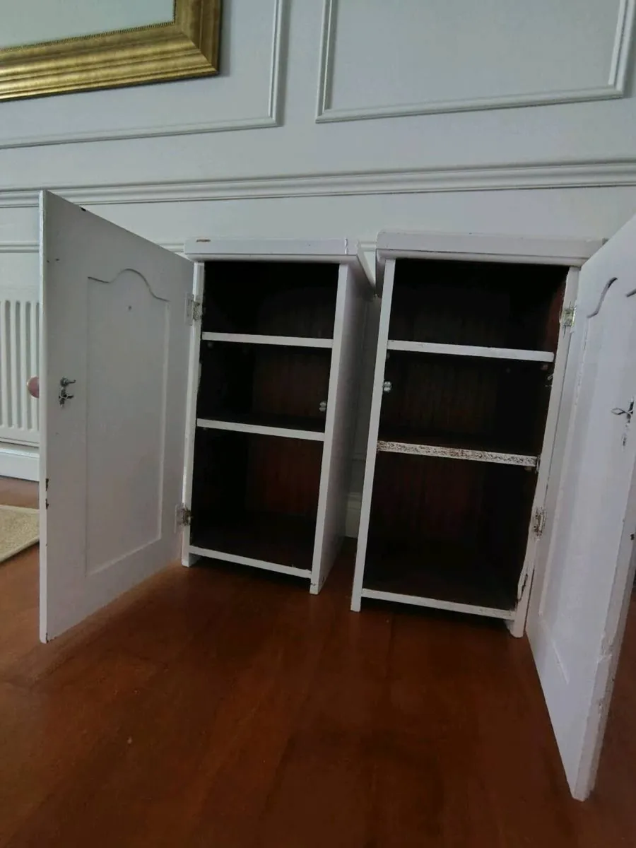 Bedside lockers - Image 2