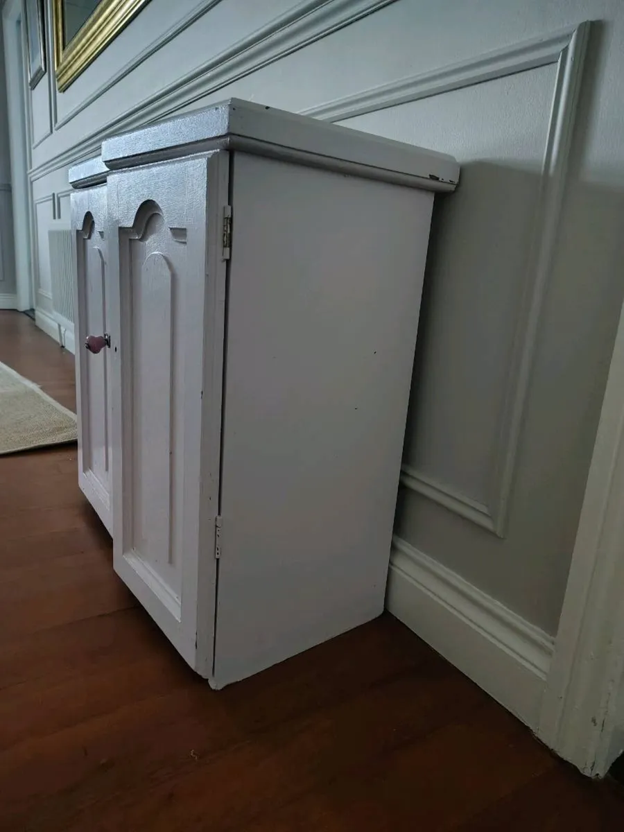 Bedside lockers - Image 3