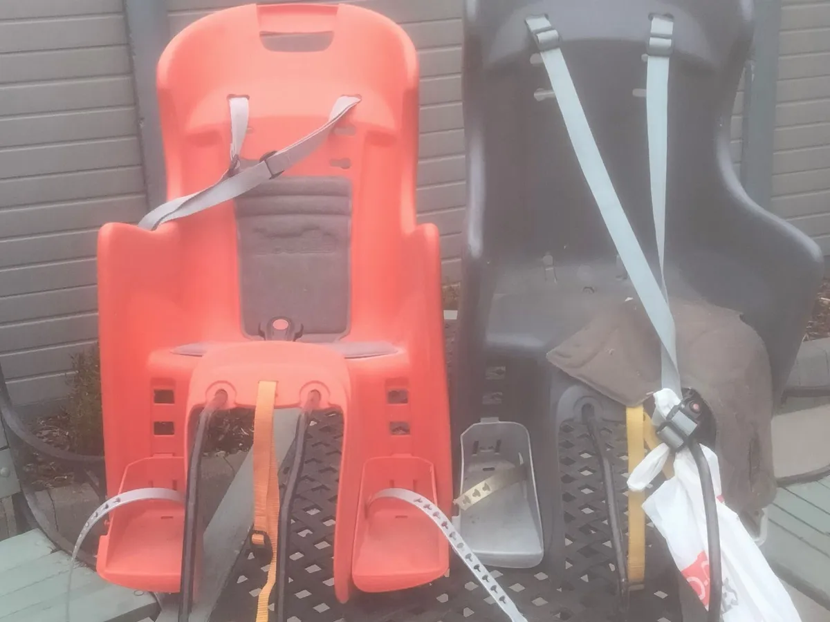 Kids bike seats - Image 1