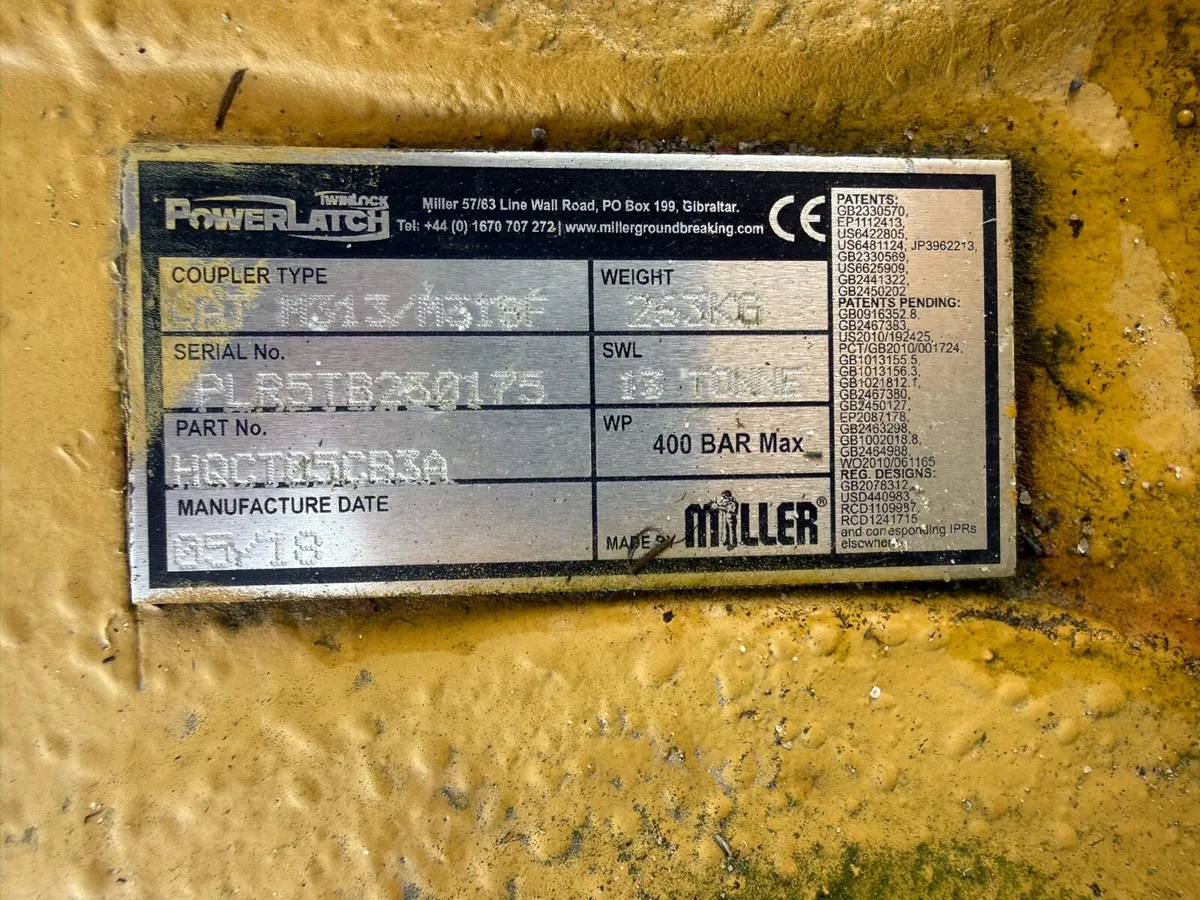 New unused quick hitch’s 70mm 65mm 50mm 30mm - Image 3