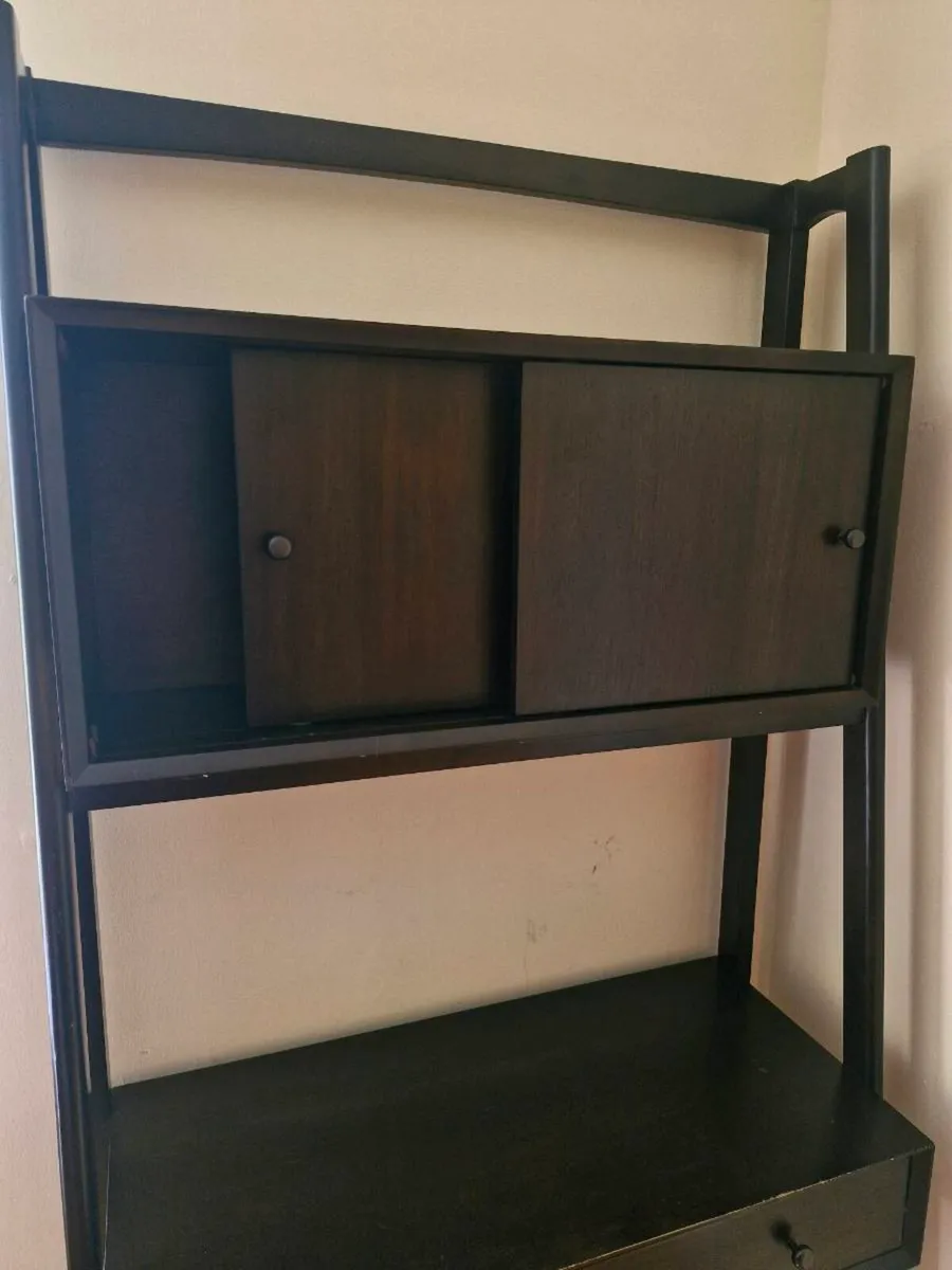 Desk with shelf - Image 4