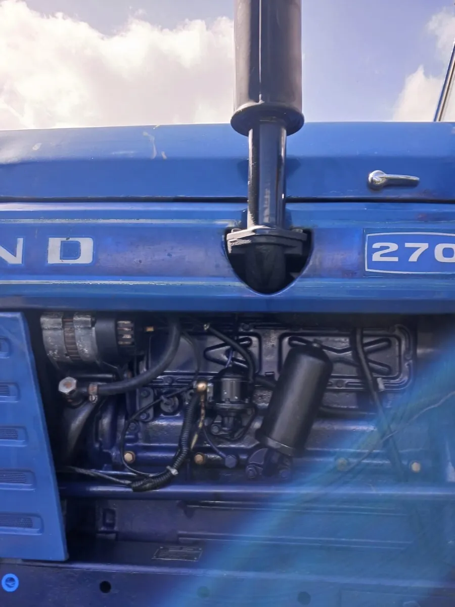 Leyland 270 Tractor - Image 2