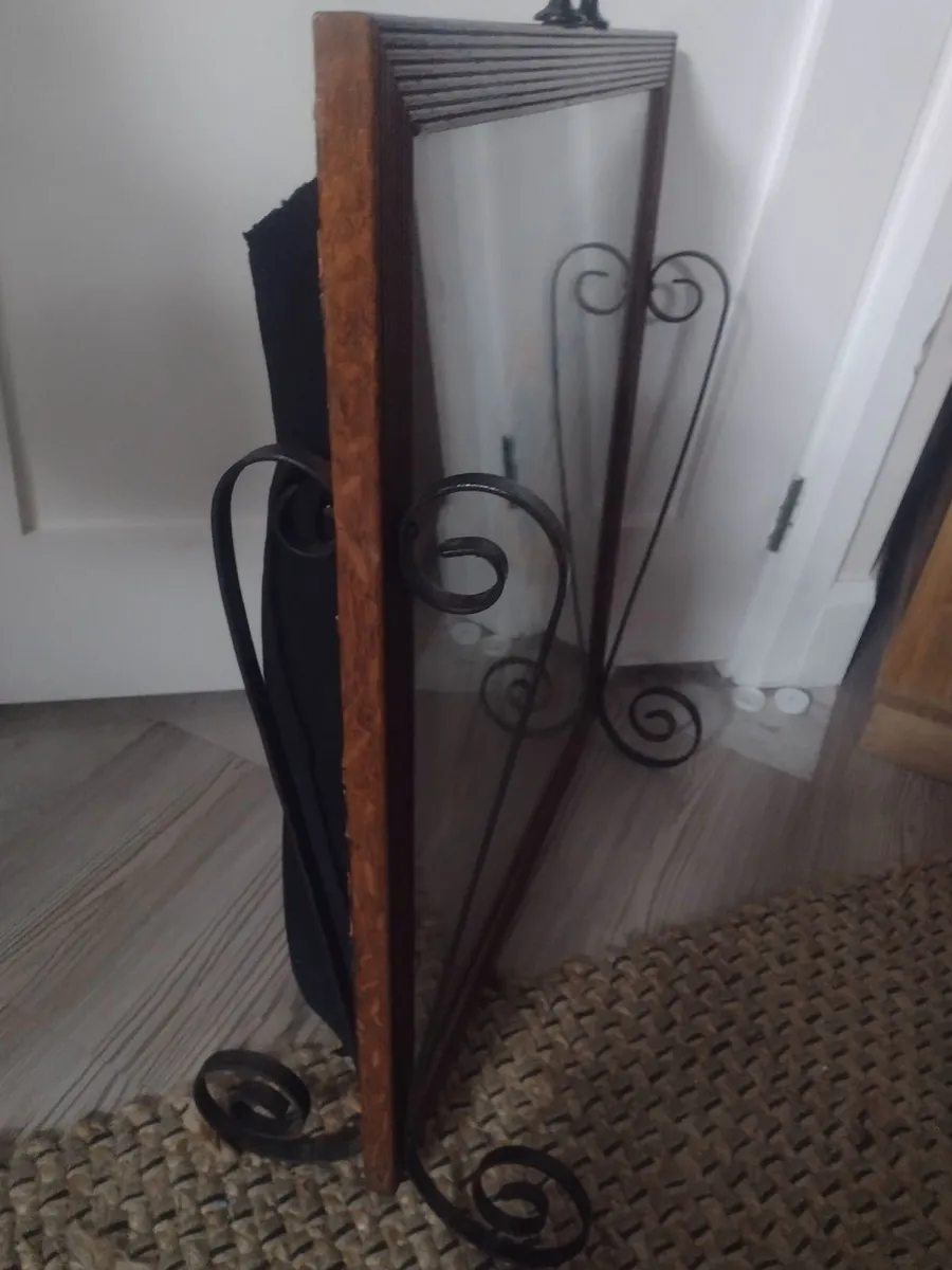 Heavy antique wooden fire-screen - Image 2