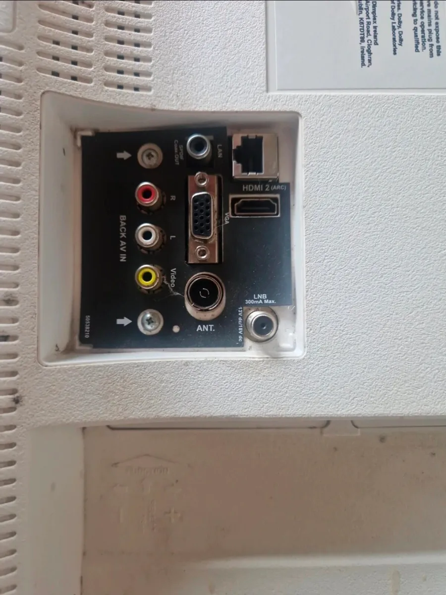 Walker 22 inch tv - Image 3