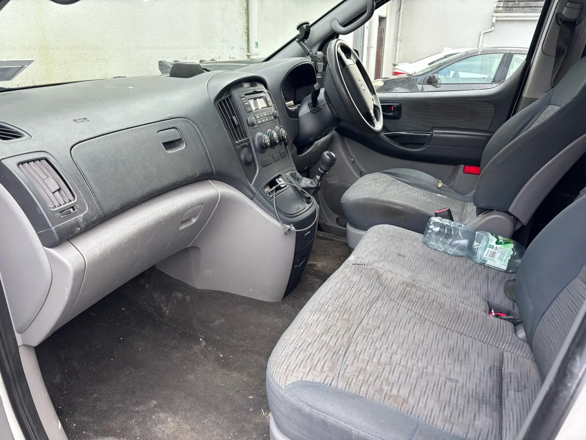 Hyundai iload VAN - Image 4