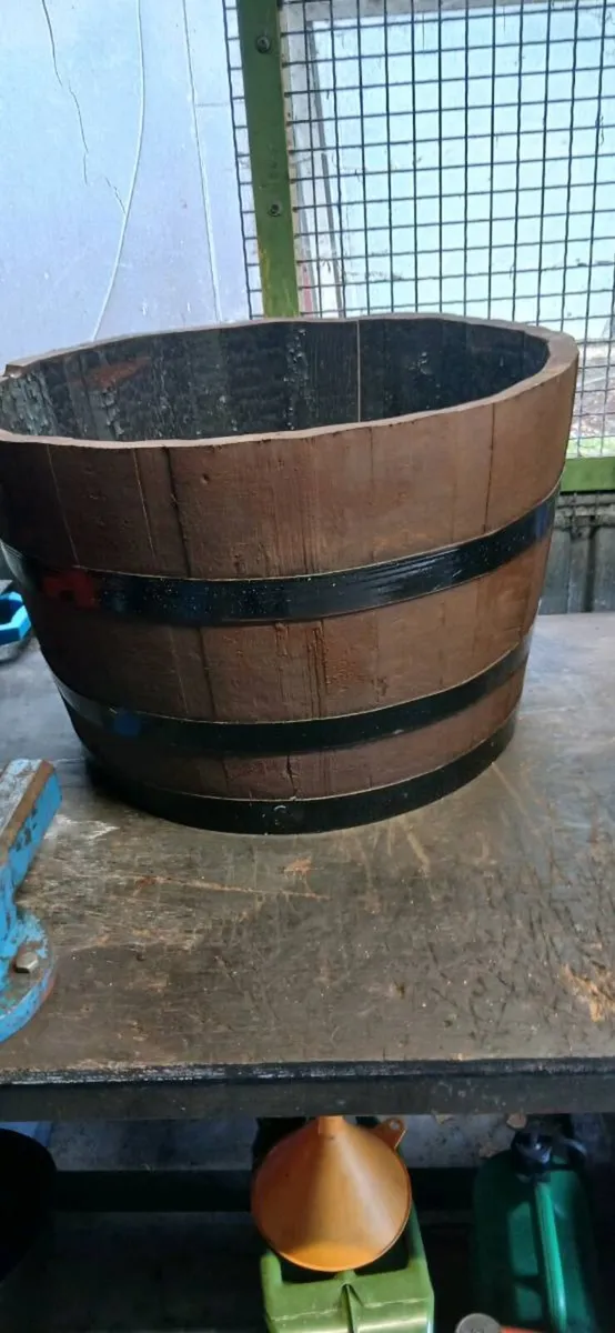 Oak barrel planters - Image 1
