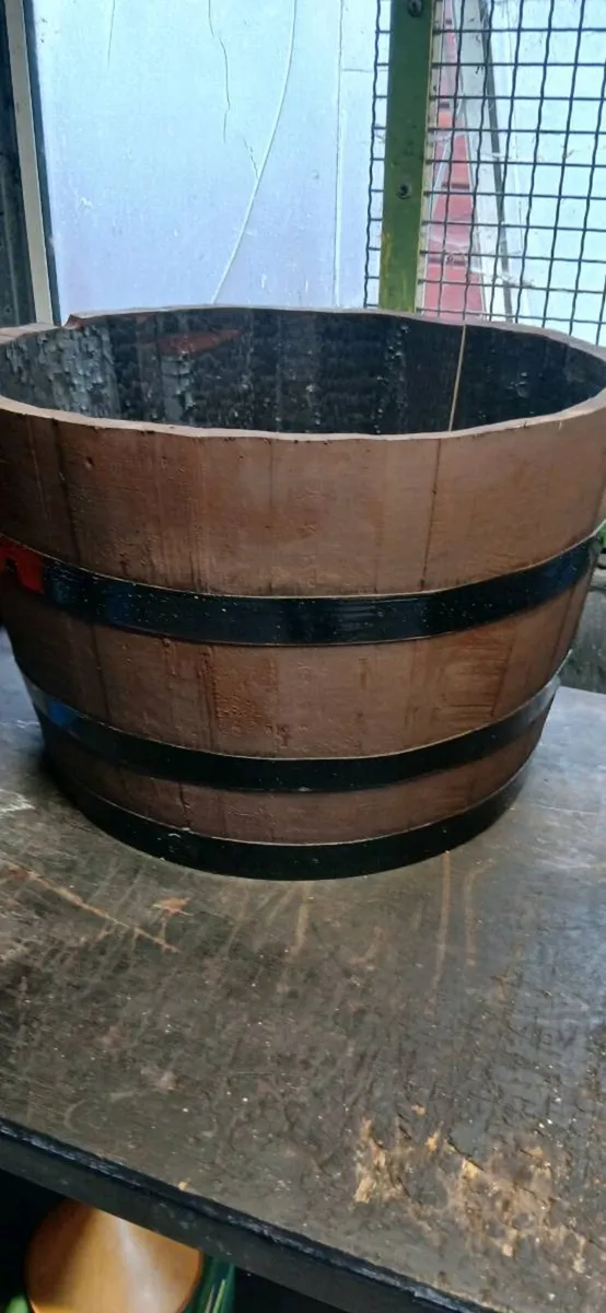 Oak barrel planters - Image 2