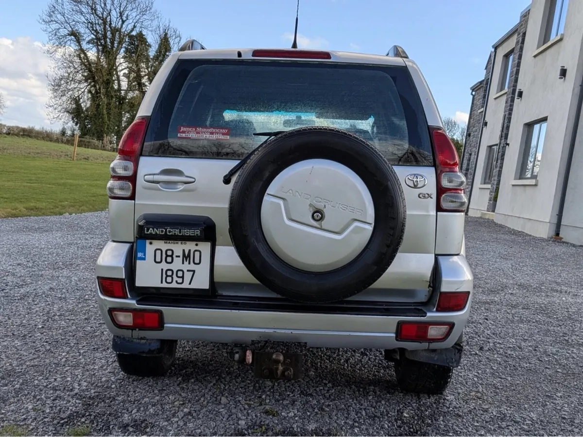 Toyota Landcruiser - Image 4