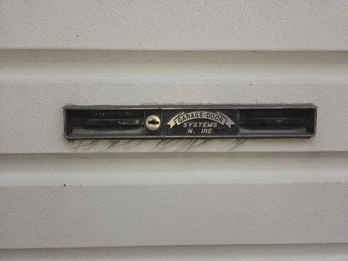 Garage Door - Image 4