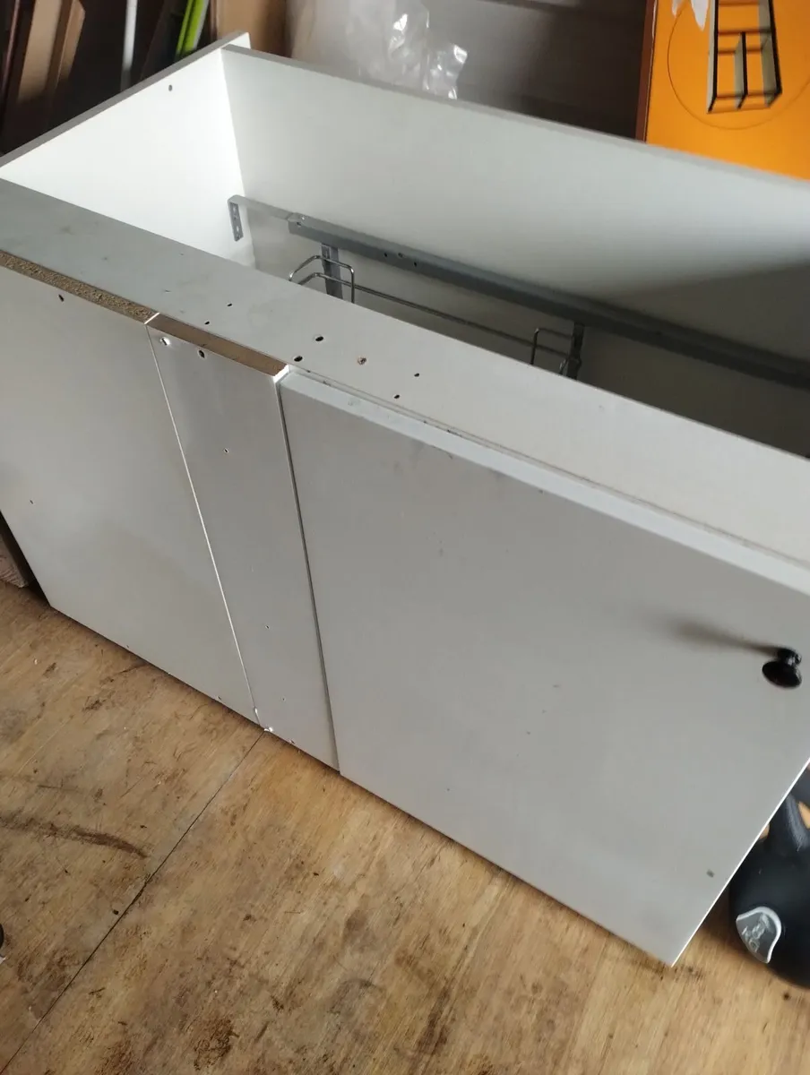 Kitchen unit - Image 2