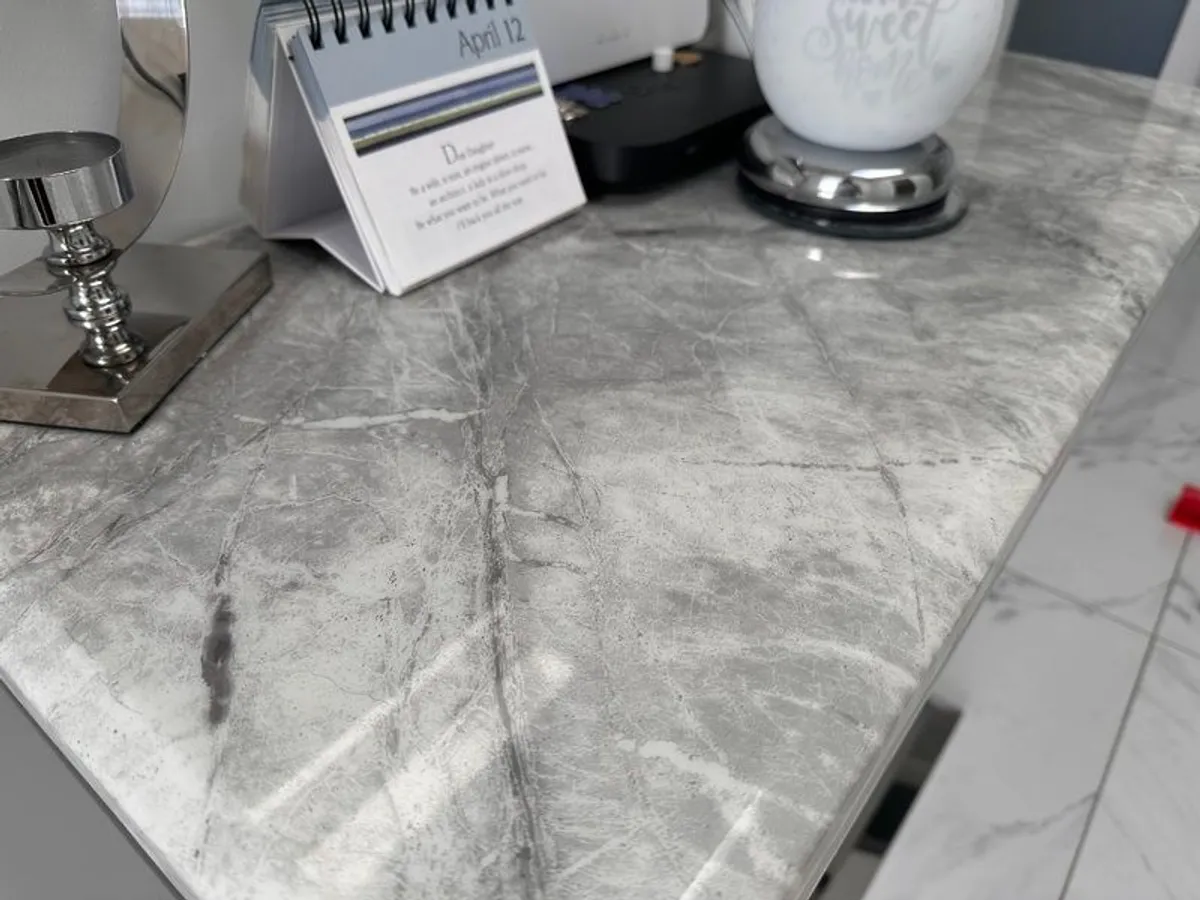 Console table/Sideboard - Image 3