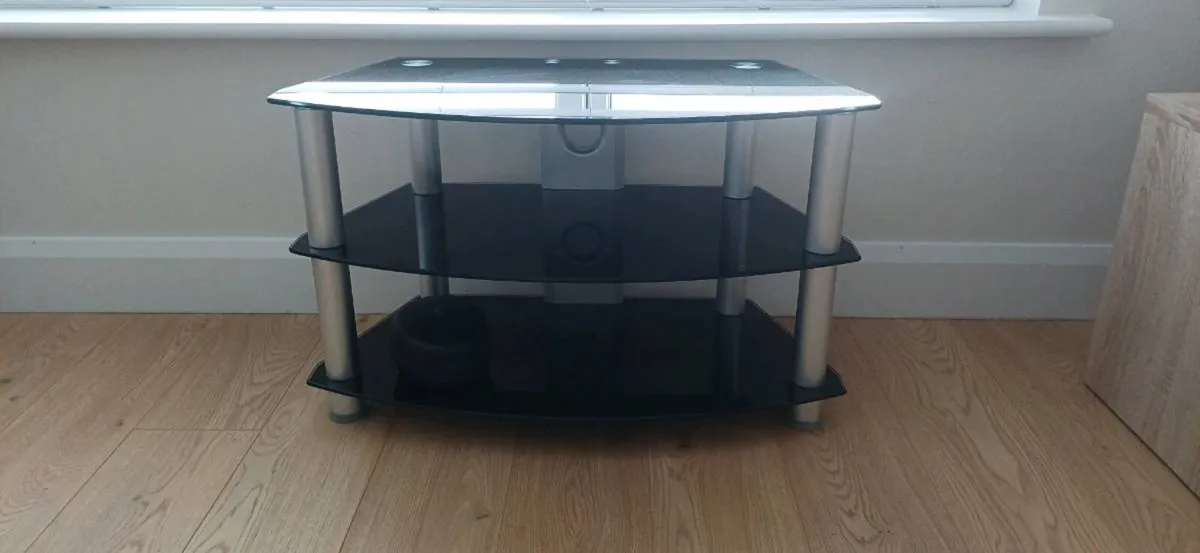 Tv stand - Image 1