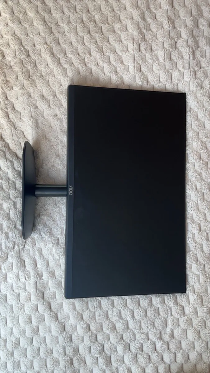 Gaming AOC 25 Inch Monitor - Image 1