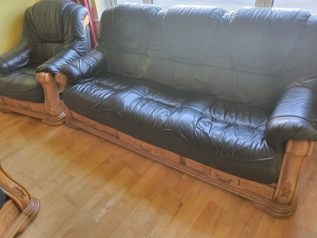 3 piece suite - Image 1