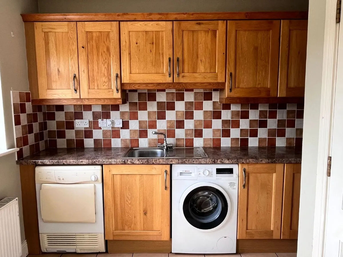 Kitchen & Utility Room Units - Image 4