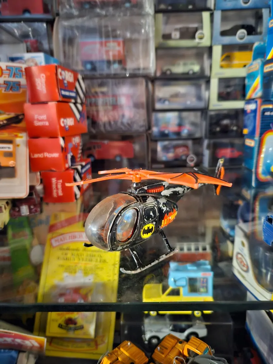Corgi 1970's Batman Helicopter - Image 2