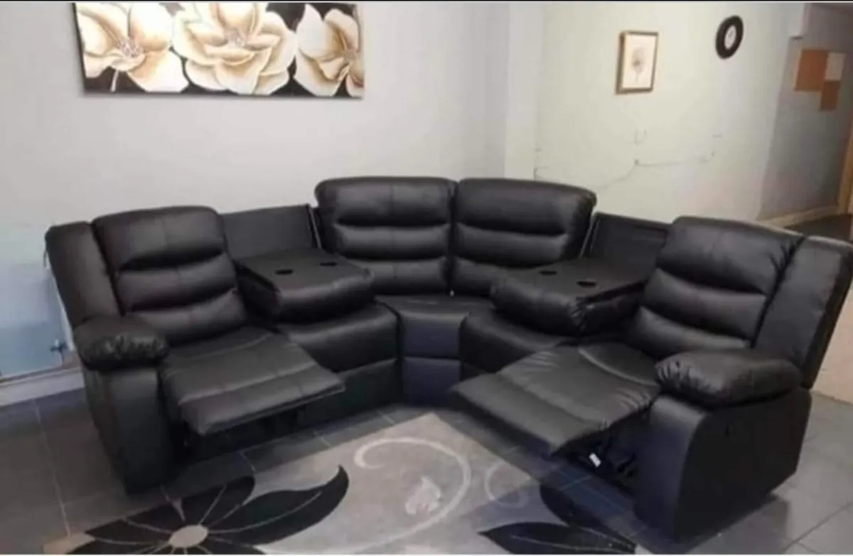 Crofton 3+2 sofa set - Image 3