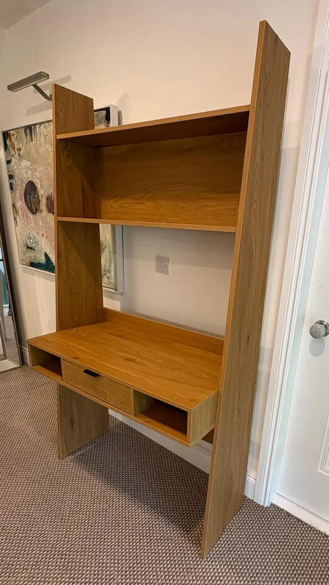 Childerns desk - Image 2