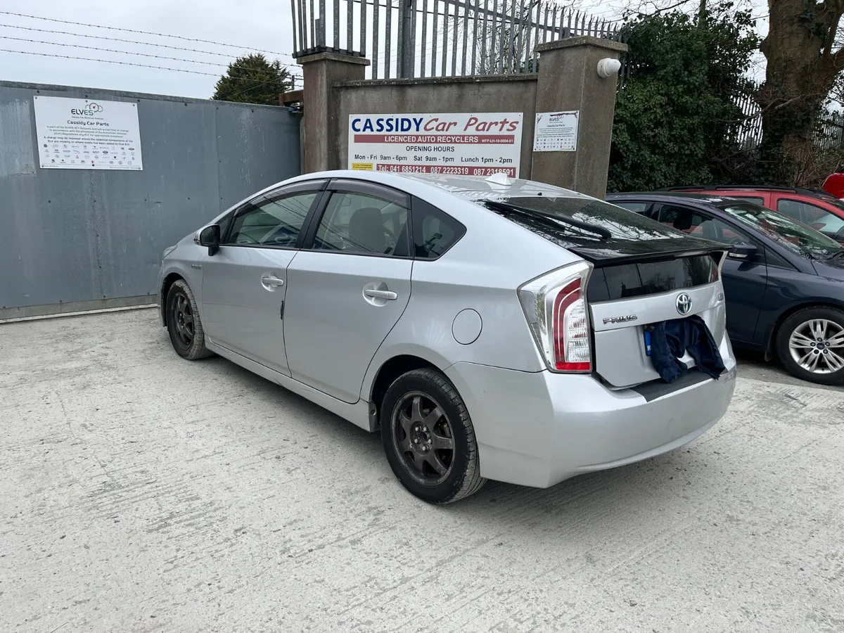 For Parts 2014 Toyota Prius - Image 4