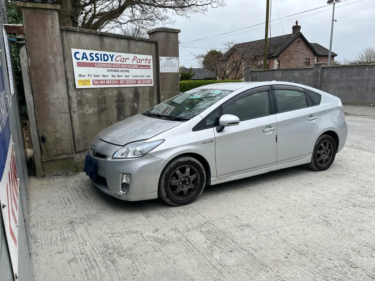 For Parts 2014 Toyota Prius - Image 1