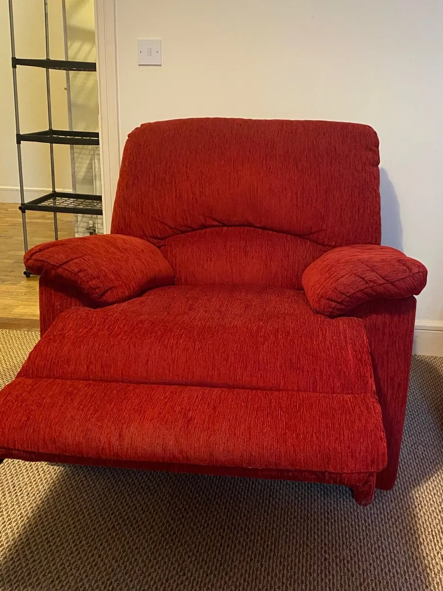 Sofa, couch, settee and chairs - Image 3