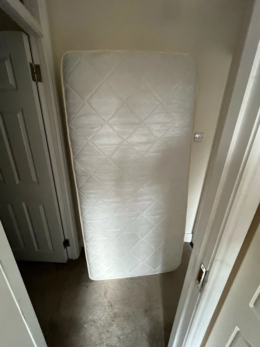 Mattress - Image 2