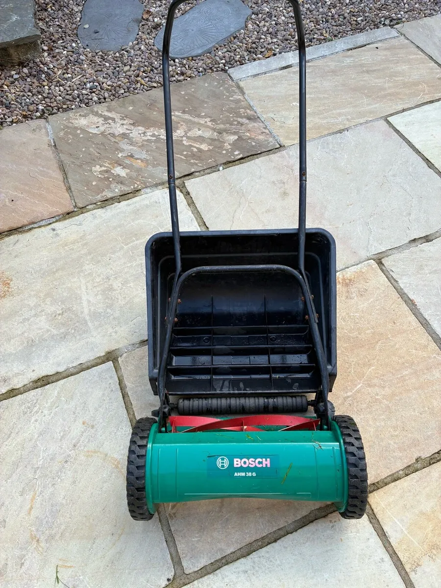 Bosch AHM 38 G Push Mower - Image 1