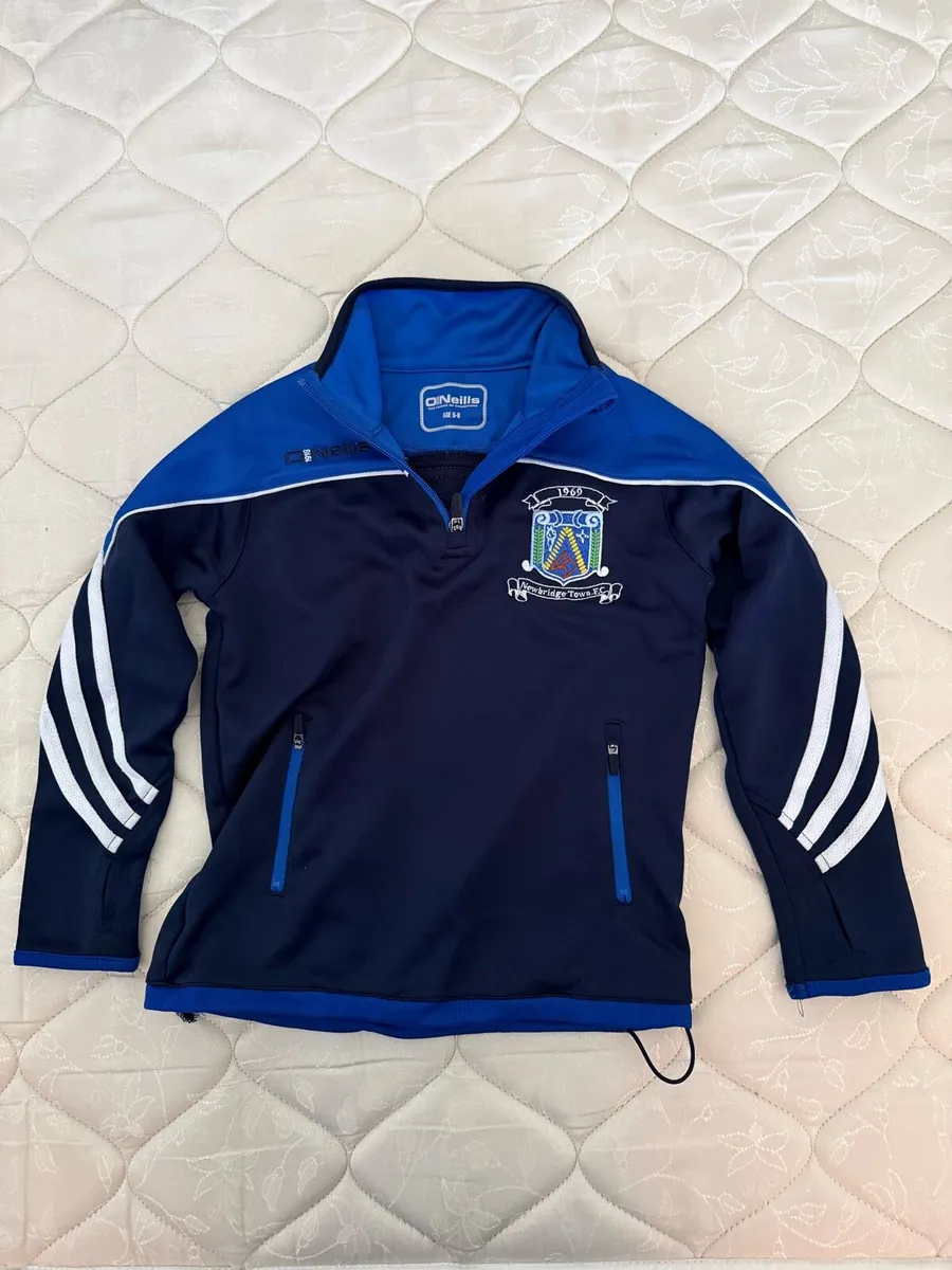 Newbridge Town Football Club Sports Kit - Image 3