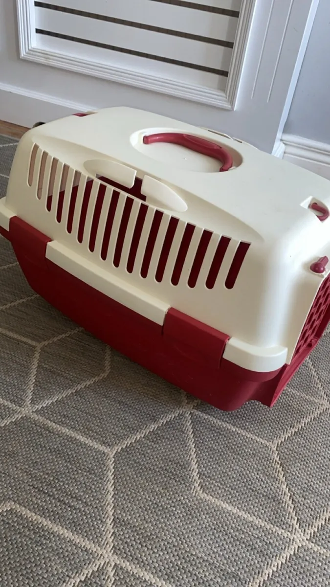 Cat Carrier - Image 3