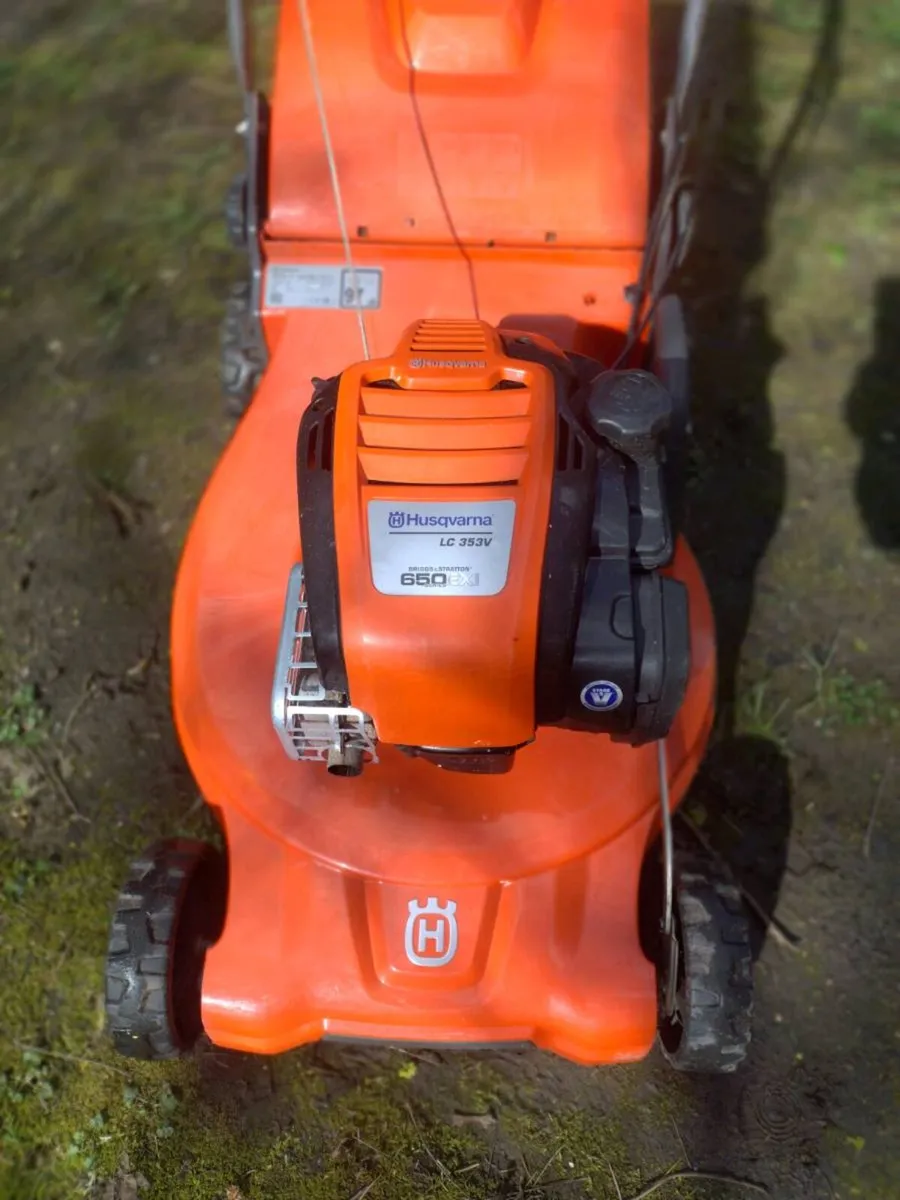 Lawn mower - Image 2