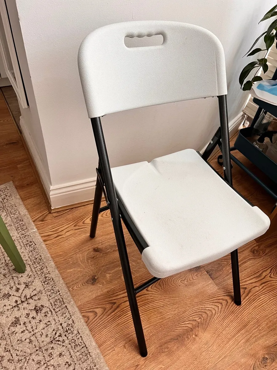 Foldable chair - Image 3